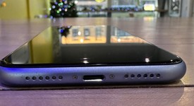 Good
													Apple iPhone Xr - Unlocked, Blue, 64 GB, A1984, photo 4 of 6