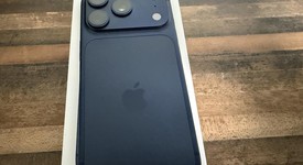 Mint
													Apple iPhone 17 Pro - Unlocked, Deep Blue, 256 GB, A3256, photo 3 of 8