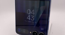 Mint
													Samsung Galaxy Z Flip7 - Unlocked, Blue Shadow, 256 GB, 12 GB, SM-F766U1, photo 5 of 8