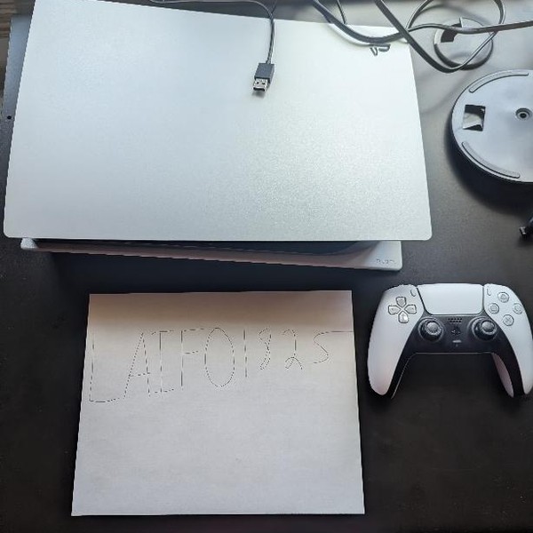 PlayStation 5 Standard Edition (2020) - 825 GB, White, Standard Edition