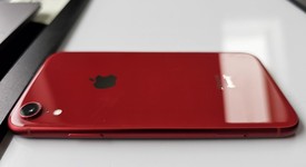 Fair
													Apple iPhone Xr - Unlocked, Red, 64 GB, A1984, photo 4 of 8