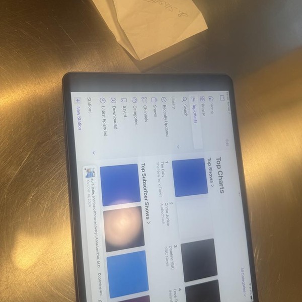 Apple iPad Air (3rd Gen) - Wi-Fi, 64 GB, Gray