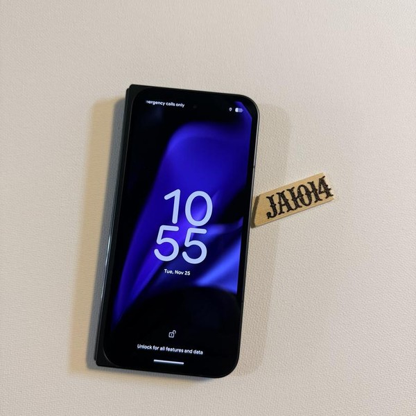 Google Pixel 9 Pro Fold - Unlocked, 256 GB, Obsidian, GGH2X