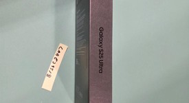 New
													Samsung Galaxy S25 Ultra - Unlocked, Black, 512 GB, 12 GB, SM-S938U1, photo 3 of 3