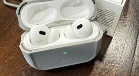 Used
													Apple AirPods Pro 2 - USB-C, photo 1 of 8