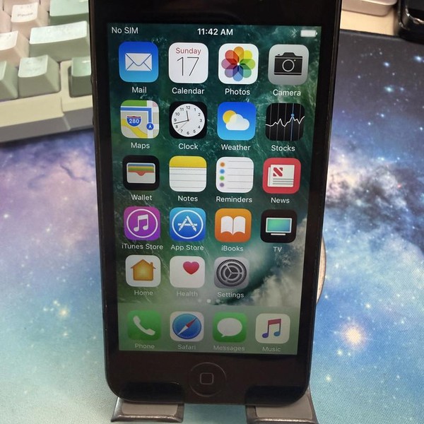 Apple iPhone 5 - Unlocked, 32 GB, Black, A1429