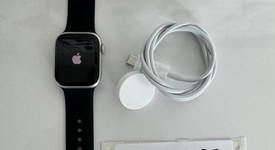 Mint
													Apple Watch Series 7 41mm - Starlight, A2473 - GPS, Aluminum, photo 1 of 5