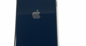 Good
													Apple iPhone SE 3rd Gen 2022 - Consumer Cellular, Midnight, 64 GB, A2595, photo 3 of 7