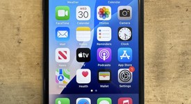 Fair
													Apple iPhone SE 3rd Gen 2022 - T-Mobile, Midnight, 64 GB, A2595, photo 1 of 12