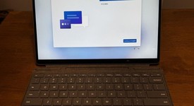 Good
													Microsoft Surface Pro 8 - I7, Platinum, 1 TB, 16 GB, photo 3 of 6