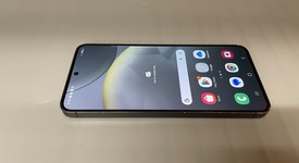 Fair
													Samsung Galaxy S24 - Unlocked, Black, 256 GB, 8 GB, SM-S921U1, photo 1 of 8