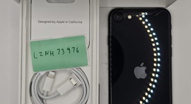 Mint
													Apple iPhone SE 3rd Gen 2022 - Unlocked, Midnight, 64 GB, A2595, photo 2 of 13