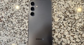 Good
													Samsung Galaxy S24 Plus - Unlocked, Gray, 256 GB, 12 GB, SM-S926U1, photo 5 of 5