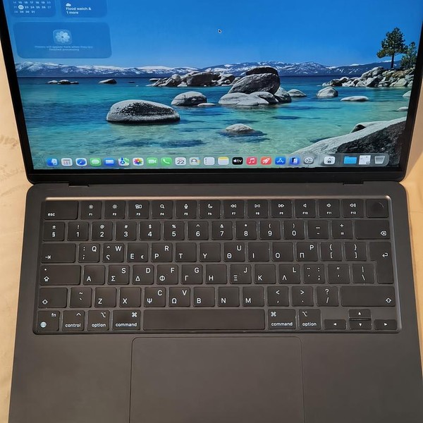 MacBook Air 2024 (M3) - 13 inch - 256 GB, Midnight, 8 GB, Apple M3, 8-core GPU