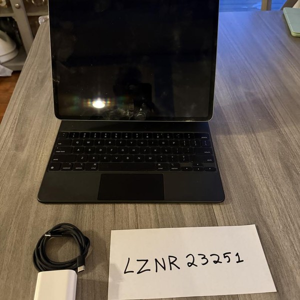 Apple iPad Pro 12.9 inch 5th Gen 2021 - Wi-Fi, 256 GB, Gray