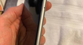 Mint
													Apple iPhone 6S - Unlocked, Grey, 64 GB, A1633, photo 3 of 8