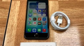 Fair
													Apple iPhone SE 3rd Gen 2022 - Unlocked, Midnight, 64 GB, A2595, photo 1 of 3