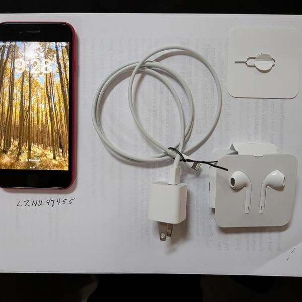 Apple iPhone SE 2nd Gen 2020 - Unlocked, 128 GB, Red, A2275