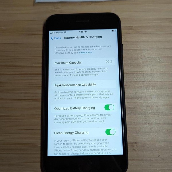 Apple iPhone SE 3rd Gen 2022 - Unlocked, 64 GB, Midnight, A2595