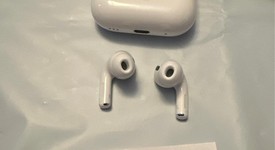 Used
													Apple AirPods Pro 2 - USB-C, photo 3 of 3