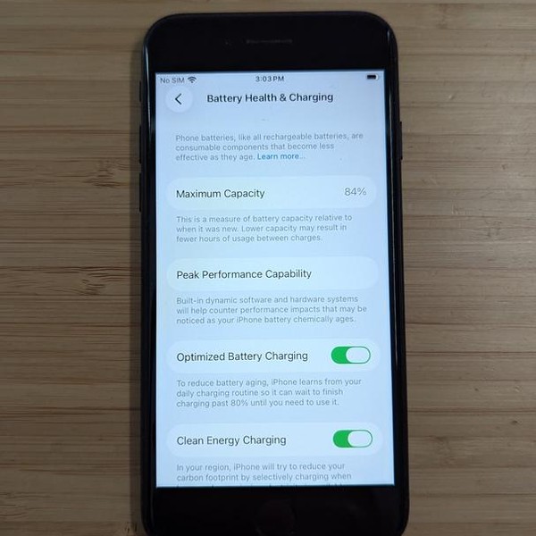 Apple iPhone SE 3rd Gen 2022 - Unlocked, 128 GB, Midnight, A2595