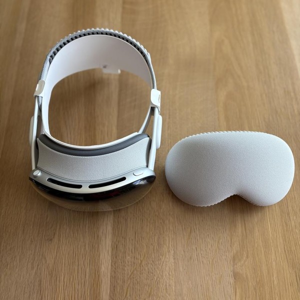 Apple Vision Pro - 256 GB