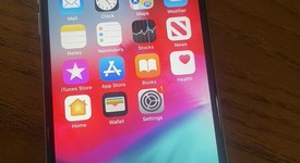Good
													Apple iPhone 6 - AT&T, Silver, 16 GB, A1549, photo 4 of 5