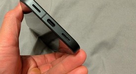 Mint
													Google Pixel 10 - Unlocked, Obsidian, 128 GB, GLBW0, photo 3 of 8