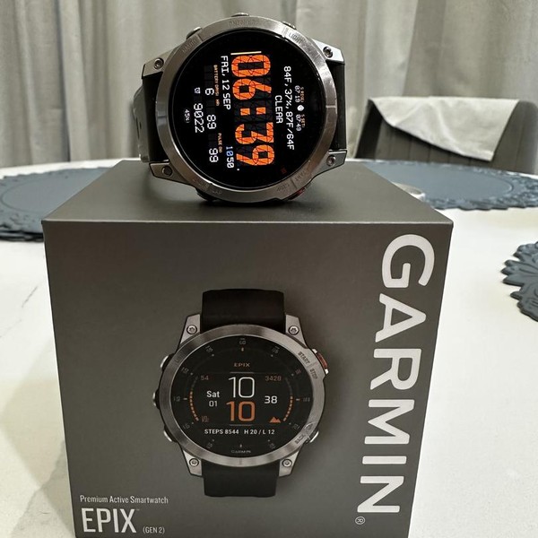 Garmin epix Gen 2 - Gray, Standard