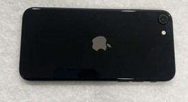 Mint
													Apple iPhone SE 2nd Gen 2020 - Other, Black, 64 GB, photo 4 of 7
