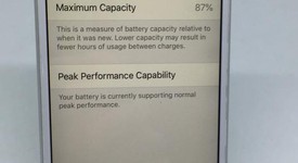 Good
													Apple iPhone 6S - AT&T, Silver, 64 GB, A1633, photo 1 of 7