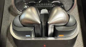 Used
													Samsung Galaxy Buds3 Pro - Silver, photo 1 of 5