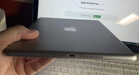 Good
													Apple iPad 6th Gen - Unlocked, Gray, 128 GB, A1954, photo 3 of 6