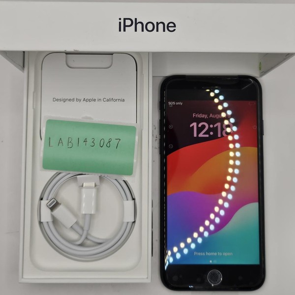 Apple iPhone SE 3rd Gen 2022 - Unlocked, 64 GB, Midnight, A2595