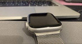 Mint
													Apple Watch Series 4 44mm - Unlocked, Silver, A1976 - Cellular, Nike, photo 5 of 13