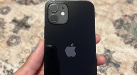 Mint
													Apple iPhone 12 - Unlocked, Black, 64 GB, A2172, photo 4 of 12