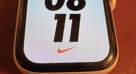 Fair
													Apple Watch Series 4 44mm - Silver, A1978 - GPS, Aluminum, photo 4 of 10