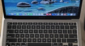 Good
													MacBook Air 2020 - 13" - Apple M1, Gray, 256 GB, 8 GB, photo 1 of 9