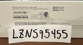 New
													Apple Pencil Pro, photo 2 of 3