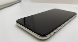 Good
													Apple iPhone X - Unlocked, Silver, 256 GB, A1865, photo 5 of 5