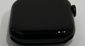 Good
													Apple Watch Series 10 42mm - Unlocked, Black, A3001 - Cellular, Aluminum, photo 3 of 7