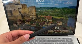 Mint
													Microsoft Surface Laptop Studio 2 - I7, Platinum, 512 GB, 16 GB, photo 1 of 7