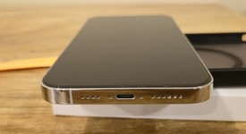 Good
													Apple iPhone 13 Pro Max - Unlocked, Silver, 256 GB, A2484, photo 3 of 26