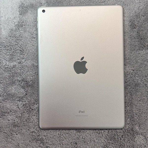 Apple iPad 9th Gen - Wi-Fi, 64 GB, Gray, A2602