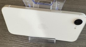 Good
													Apple iPhone 16e - Unlocked, White, 128 GB, A3212, photo 4 of 7