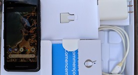 Mint
													Google Pixel 2 - Unlocked, Black, 64 GB, Google Edition, photo 4 of 9