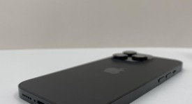 Mint
													Apple iPhone 14 Pro - Unlocked, Black, 128 GB, A2650, photo 4 of 5