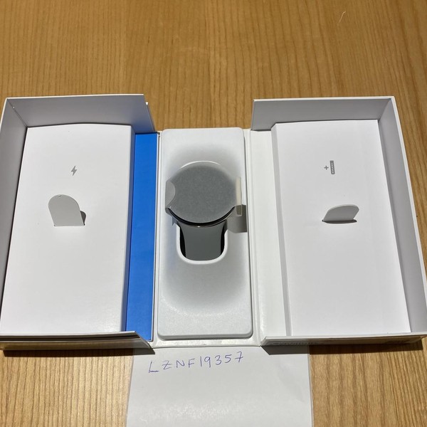 Google Pixel Watch 2 - Wi-Fi, Gold, Wi-Fi