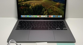 Good
													MacBook Air 2020 - 13" - Apple M1, Gray, 256 GB, 8 GB, photo 1 of 6