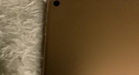 Good
													Apple iPad Air 3rd Gen - Wi-Fi, Gold, 64 GB, photo 1 of 16